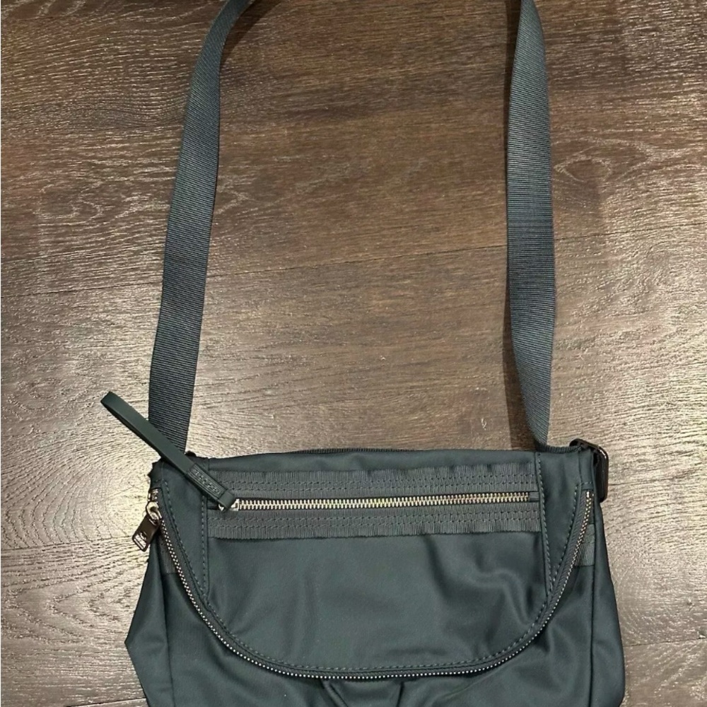 Authentic Lululemon Everywhere All Night Festival Bags 5L